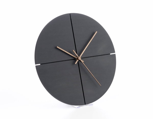 Design Wanduhr 'THE INTENSE.'