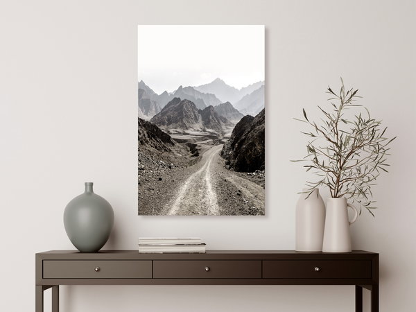 Impression sur toile 'Trail Through the Mountains Vertical'