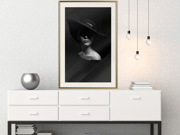 Poster 'Woman in a Hat'