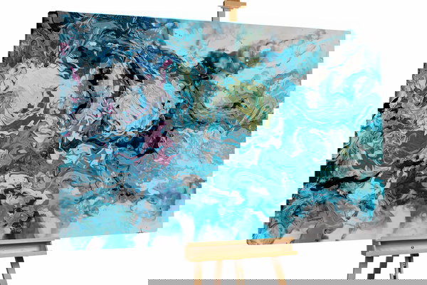 Egyedi darab a falakra