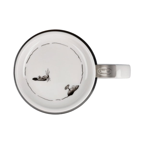 Goebel Teetasse mit Sieb und Deckel 'Mittagspause'