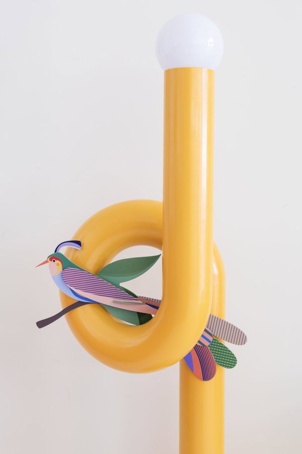 Wanddeko Papier 'Tropenvogel Maya'