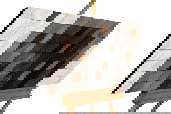 Tradičné umelecké dielo z dreva