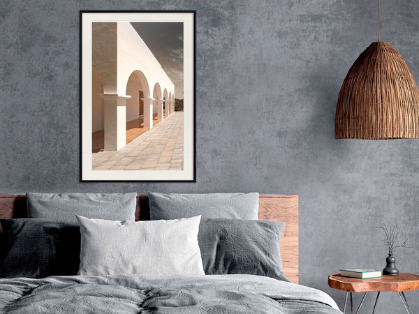 Poster 'Sunny Colonnade'