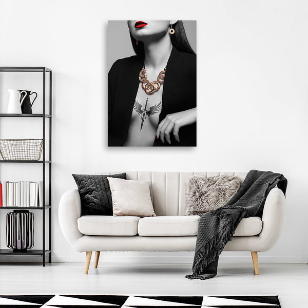 Kunstdruck auf Leinwand 'Elegance in Rebellion'